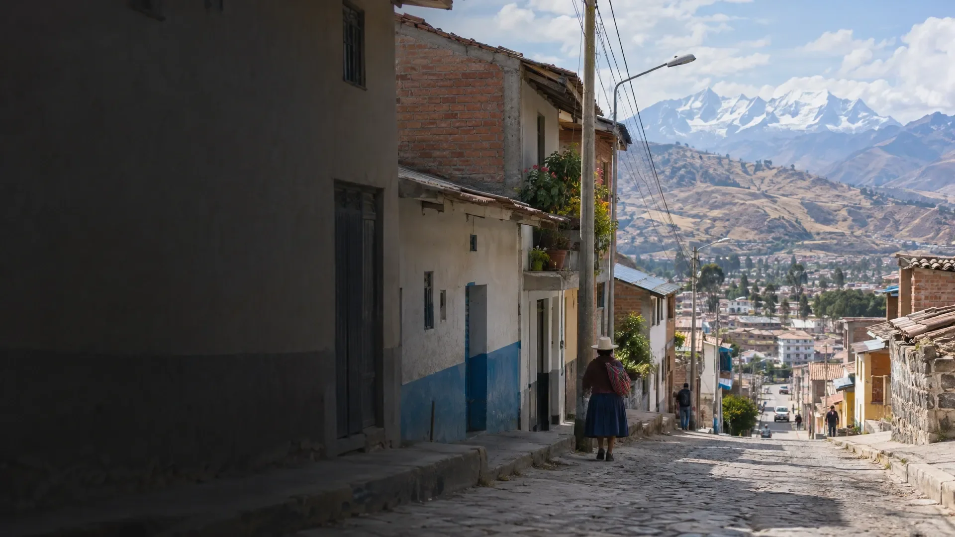 Escena generada con IA inspirada en Huaraz